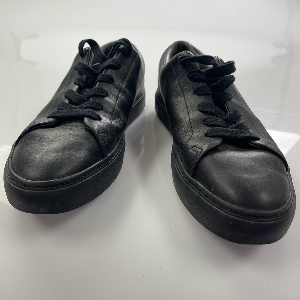 Men's Black Leather Low-Top Sneakers